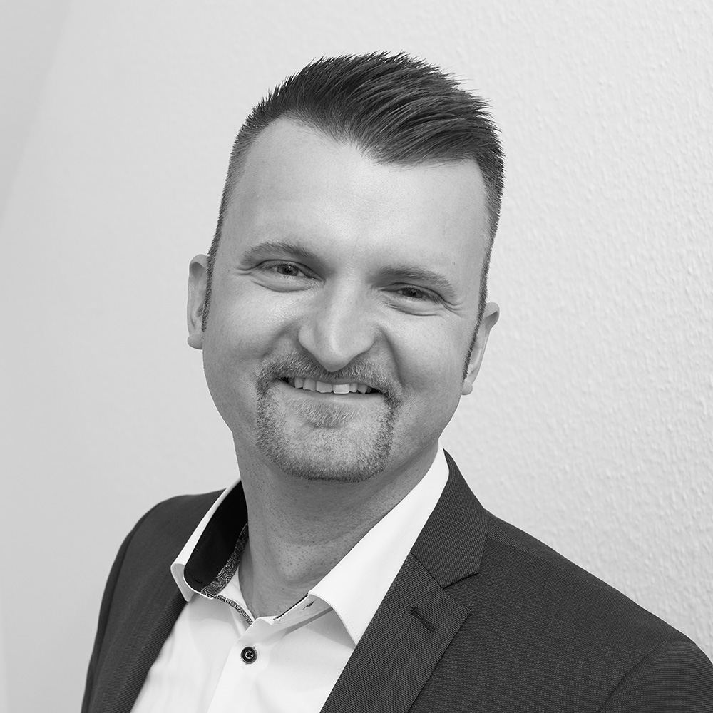 Sebastian Barton, Strategie und Markenidentität